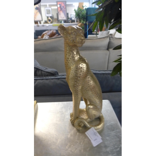 1319 - A large gold coloured leopard figure, H 38cms (2919018)   #