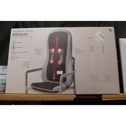 3391 - Sharper Image Bodyscan Massager Chair    (250A -401)  * This lot is subject to vat