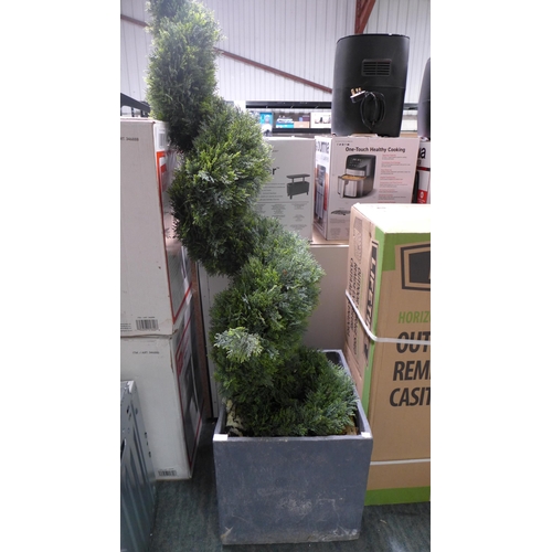 3411 - 6Ft Cedar Spiral Topiary , Original RRP  £169.99 + vat  (250A -421)  * This lot is subject to vat