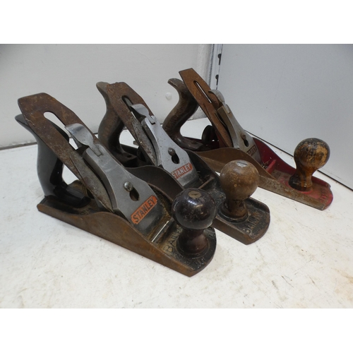 2002 - Approx. 40 vintage joinery/woodworking tools with 2 Stanley wood planes & a scarce I.Sorby S5 wood p... 