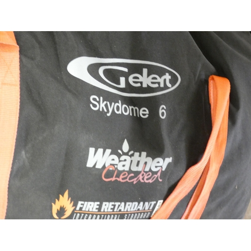 2073 - Gelert Skydome 6-man tent in carry case