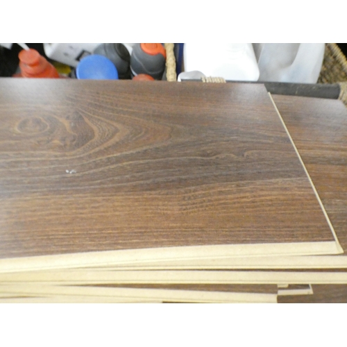 2146 - Approx. 12 sq. mtrs of used wood-effect laminate flooring