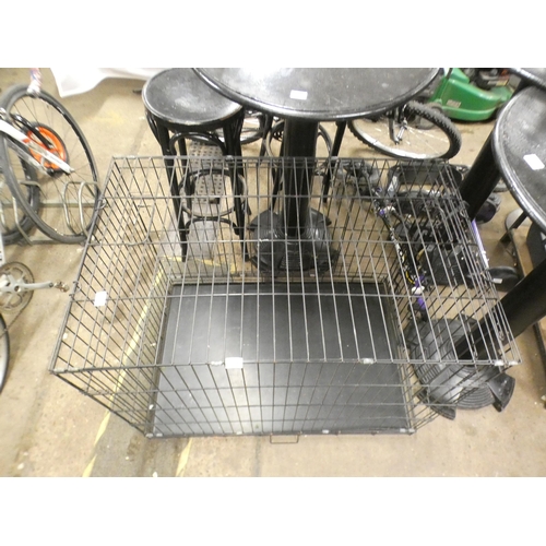 2149 - A large steel pet/dog cage/carrier, 1.06m x 0.8m x .71m