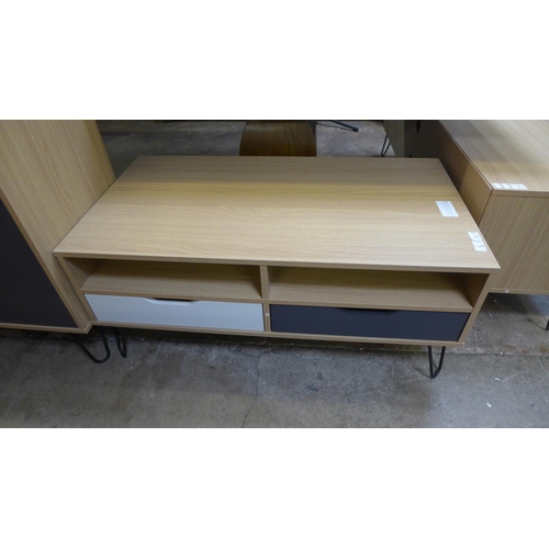 1711 - A Rainby coffee table