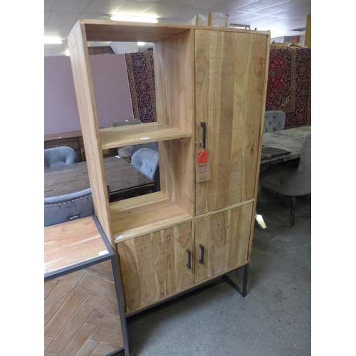 1628 - A Fire 2.0 three door cabinet