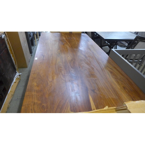 1637 - A large Indian hardwood dining table