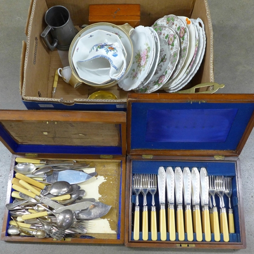 1049 - A Noritake bowl, Princess Royale bowl, other decorative plates, brass ladles, walnut box, pewter tan... 