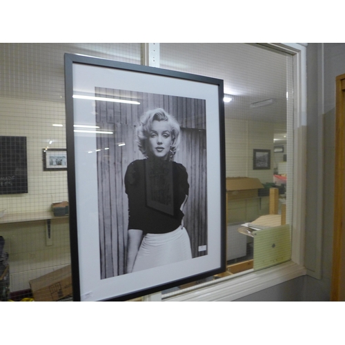 1355 - A Time Life framed  Print  - Marilyn Monroe - 60X80(PPR4019623)  *