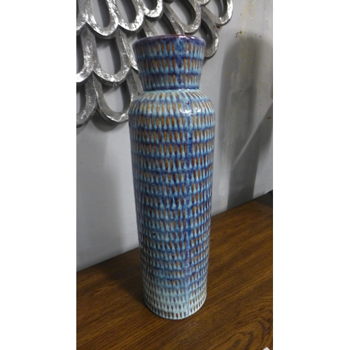 1402 - A large handcrafted flute vase H43cms (2061013)   *