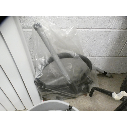 2067 - A Numatic UNP 180-1  vacuum cleaner + hose