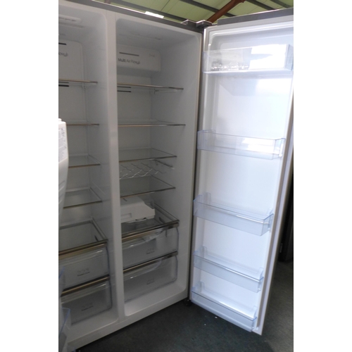 3049 - Hisense Side-By-Side Stainless Steel Fridge Freezer (Model: RS694N4IIF) (4110-24)   Original RRP £66... 