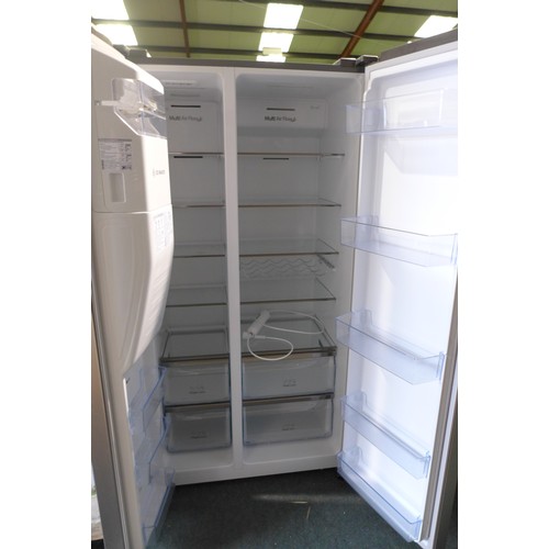 3050 - Hisense Side-By-Side Stainless Steel Fridge Freezer (Model: RS694N4IIF) (4110-25)   Original RRP £66... 