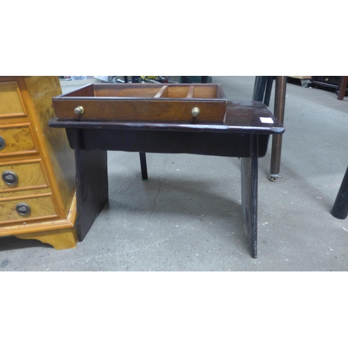 2293 - 3 Vintage side tables