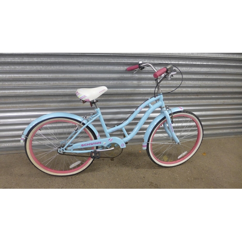 2325 - Schwinn lady's Sanctuary sit up and beg shopper bike