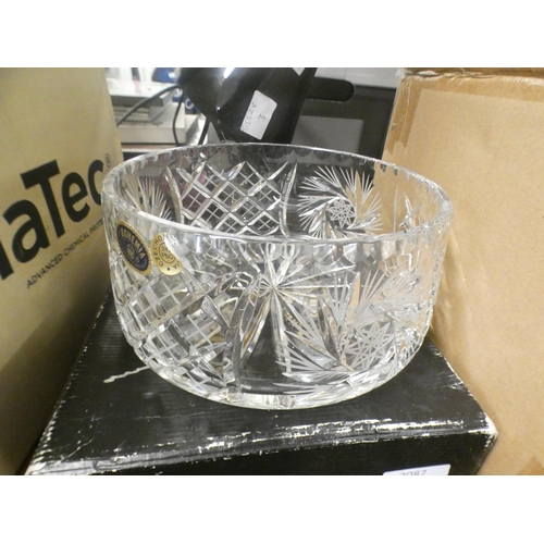 2087 - Lead crystal fruit bowl - boxed