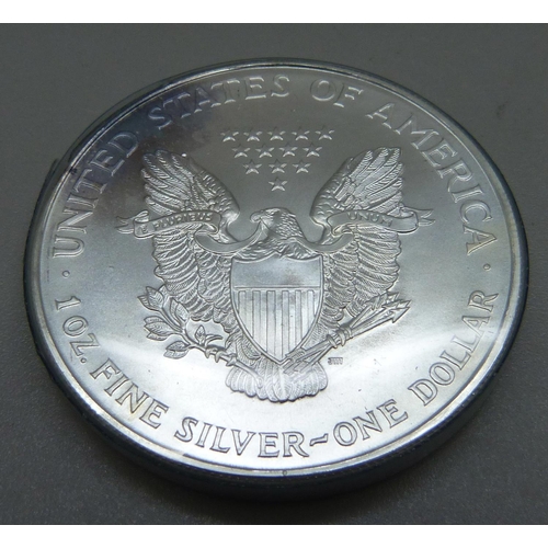 1029 - A USA 1oz fine silver one dollar coin, 1994