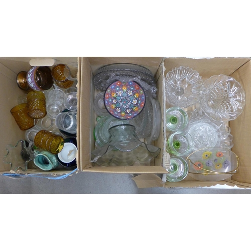 1071 - A collection of glassware, (3 boxes) **PLEASE NOTE THIS LOT IS NOT ELIGIBLE FOR POSTING AND PACKING*... 