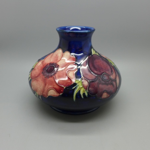 608 - A Moorcroft Anemone vase, WM initials backstamp, 10.5cm