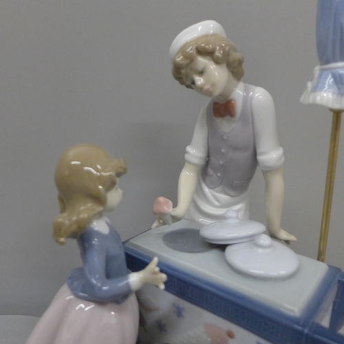 624 - A large Lladro figure, Ice Cream Vendor, 32cm