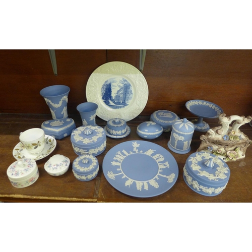 676 - A collection of Wedgwood Jasperware, other Wedgwood items and a Capodimonte lidded dish