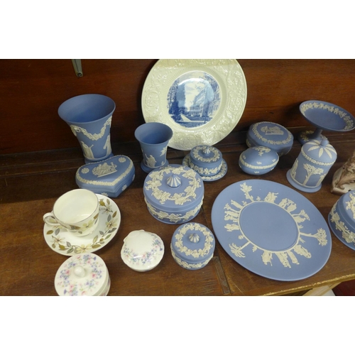 676 - A collection of Wedgwood Jasperware, other Wedgwood items and a Capodimonte lidded dish