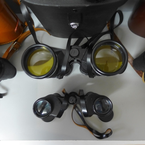 720 - Four pairs of binoculars including 8x30 Zenith and 10x50 Carl Zeiss Jena Janoplem