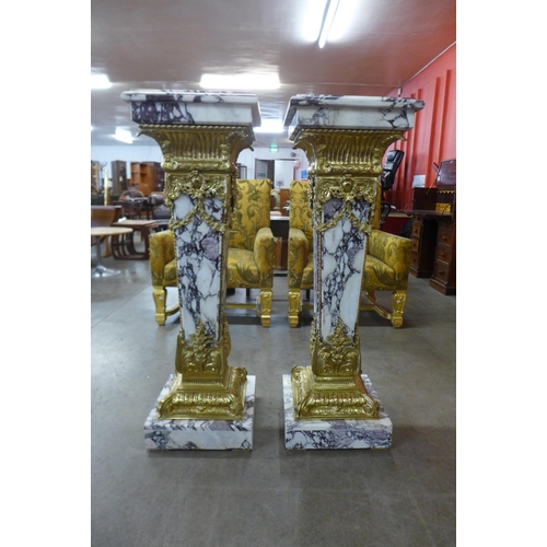 40 - A pair of French Louis XV style marble and gilt metal mounted pedestals