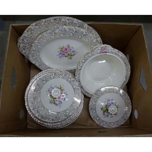 1059 - Norville Ware dinner wares including two tureens, two serving platters, dinner plates, side plates, ... 