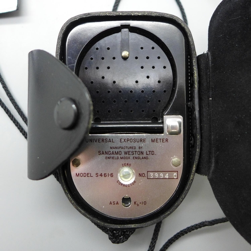 660 - A Weston Euro-Master exposure meter with invercone and manual