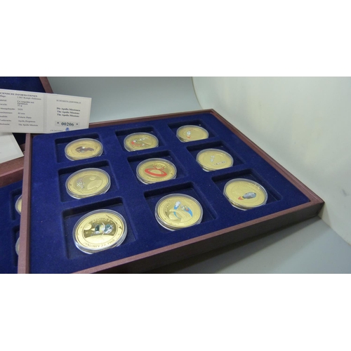 864 - A Windsor Mint 2020 limited edition 18 coin set, The Apollo Missions, cased with certificate