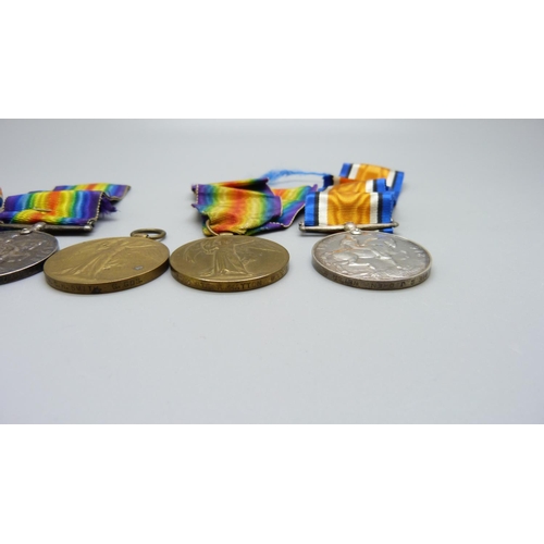 925 - Five WWI medals to; 60843 GJ Owen Welsh R, WT4-037171 Pte. WJ Jones, Victory medals to 59886 Pte. J ... 