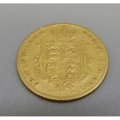 995 - An 1853 shield-back half sovereign