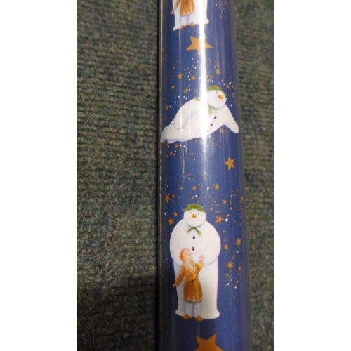 3133 - Erisman Instawalls Exotic Birds & Flowers Wallpaper (10.05m x 0.53m) and a 6m roll of The Snowman th... 