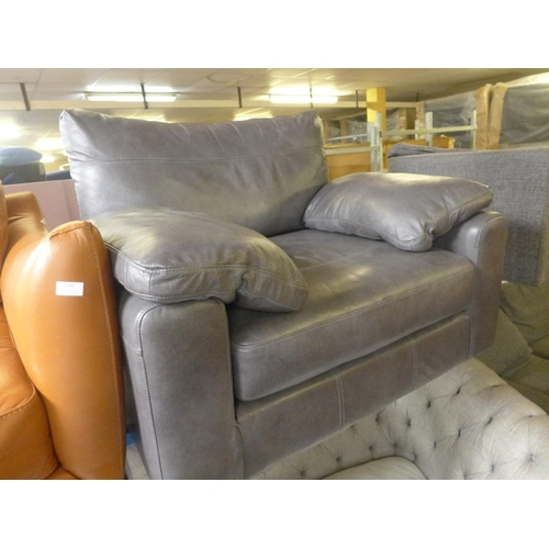 1692 - A mixed lot of four sofas, all damaged and heavily used