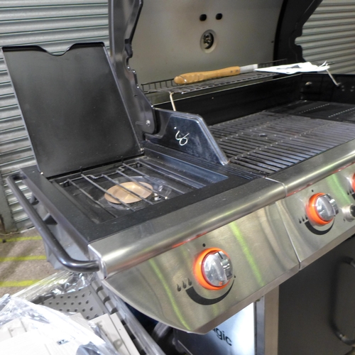 3300 - Somagic Manhattan 450GPI gas barbecue