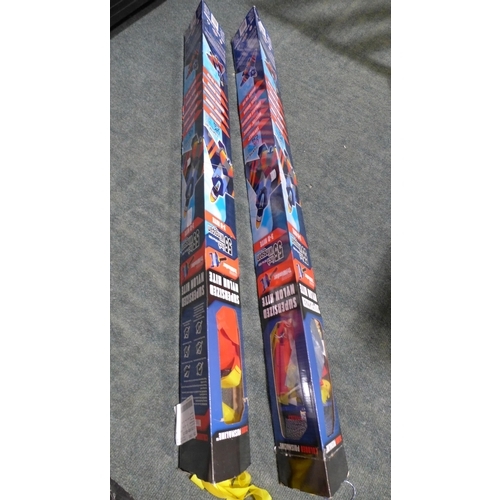 3144 - 2 X-Kite Super-Sized Kites   (250A -91/92)  * This lot is subject to vat