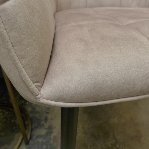 1499 - A Champagne velvet small armchair