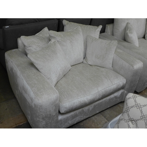 1505 - An Ivory velvet corner sofa and love seat