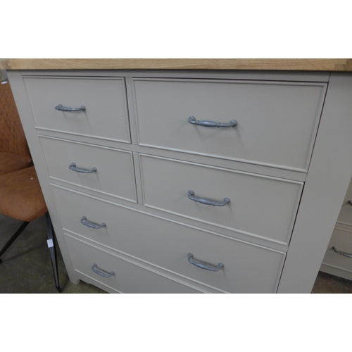 1510 - A Willis and Gamber grey painted and oak four over two drawer chest