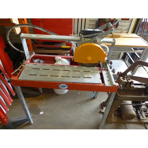 2161 - Industrial 1 phase ceramic tile cutter