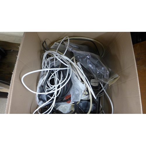 2097 - Box of msc music/electric guitar items and vintage Sony walkman