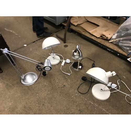 2078 - Approx various lamps