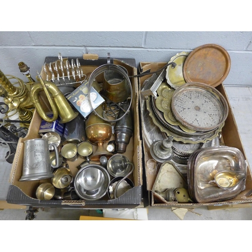 1164 - Two boxes of mixed metalwares, brass candlesticks, copper bangle, plated trays, tankards, toast rack... 