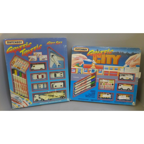 734 - Two Matchbox sets, Graffic City and Graffic Traffic