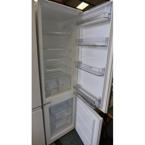 3105 - AEG 70/30 Fridge Freezer Model: SCB6181XLS  H1772xW540xD549  Original RRP £520.83 inc VAT * This lot... 