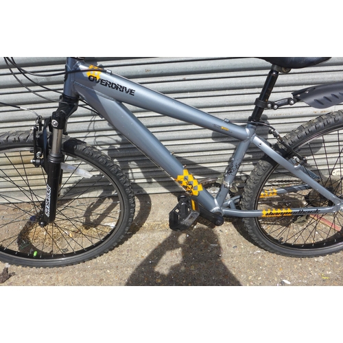 2320 - Diamondback silver aluminium MTB/Mountain bike bicycle