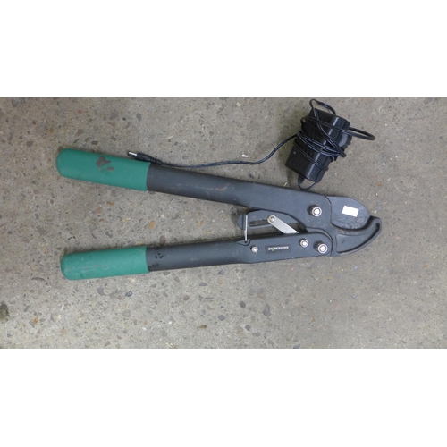 2374 - F-series cordless strimmer, battery and charger - W plus pair of extendable loppers