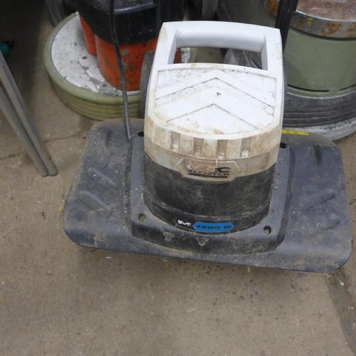 2120 - Macallister 240v 1400w rotavator - W