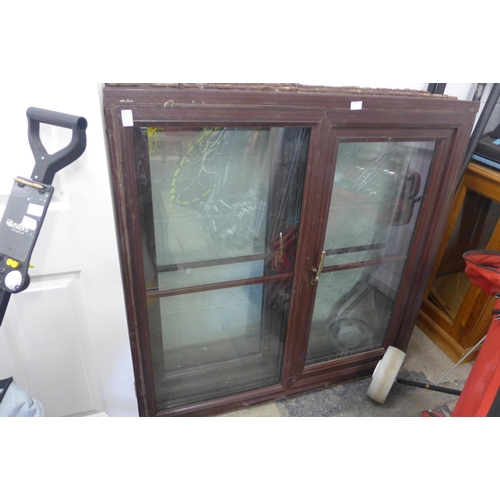 2279 - Two 1190mm x 1198mm rosewood UPVC double glazed windows with glass