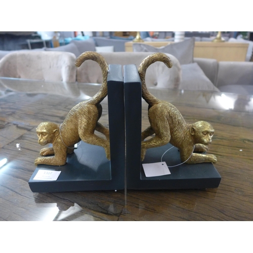 1364 - A pair of monkey bookends, H 20cms (701717)   #